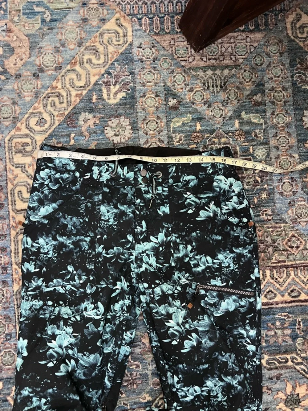 Roxy Nadia Printed Flower Women's Snowboard Pants - True Black Akio, Size Large - Picture 13 of 15